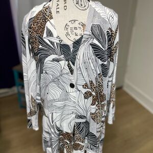 Chico's Elegant Gray and Black Patterned Top and Cardigan Set